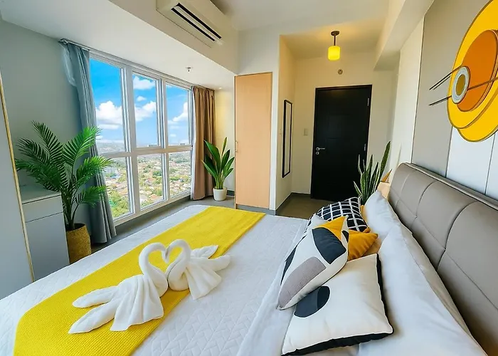 Luxury & Modern 2br Penthouse In Bgc *